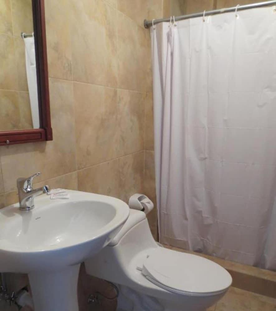 Hotel Cumanda Alfaro Dış mekan fotoğraf