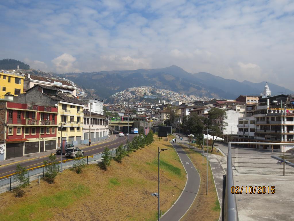 Hotel Cumanda Alfaro Dış mekan fotoğraf
