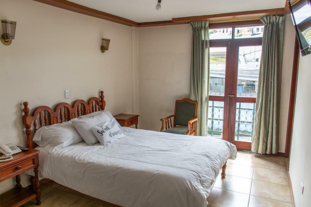 Hotel Cumanda Alfaro Dış mekan fotoğraf