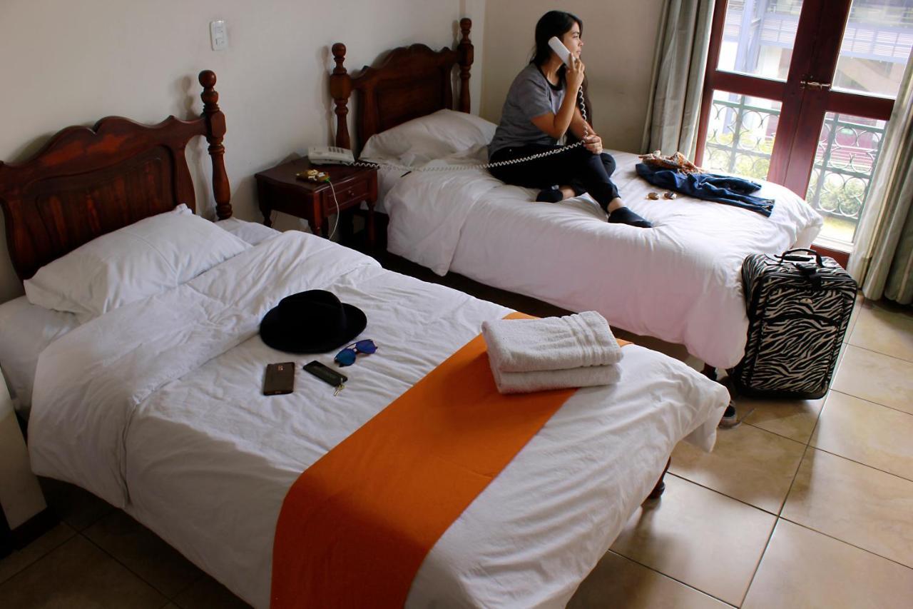 Hotel Cumanda Alfaro Dış mekan fotoğraf